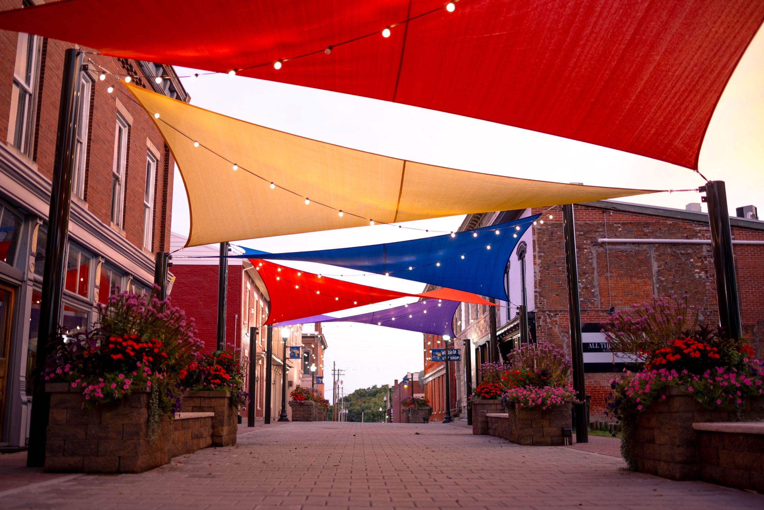 Shelbyville KY Shutterstock 2353948427